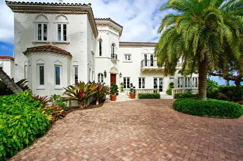 homes in el cid on west palm beach florida with equinox